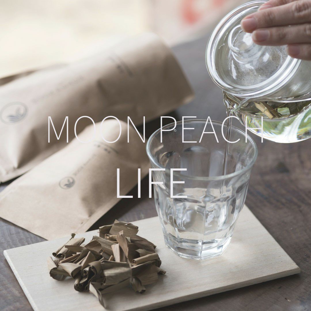 MOON PEACH LIFE SELECT